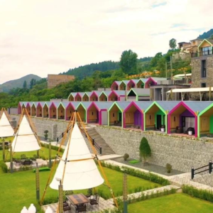 IYI Luxury Inn Swat