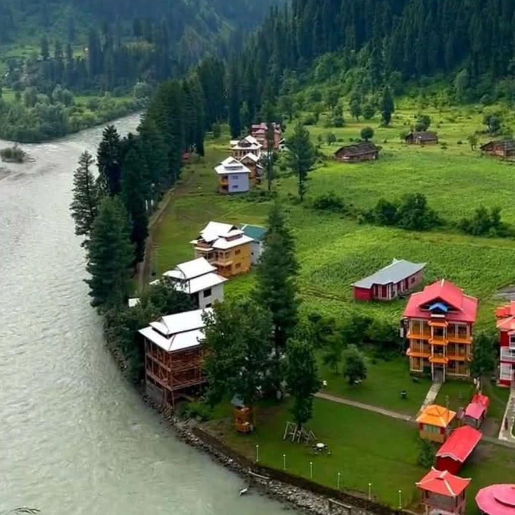 3 Days Neelum Valley